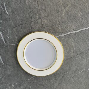 سبوت ابيض ذهبي CCT